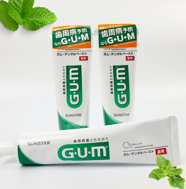 Kem đánh răng thảo mộc bạc hà SUNSTAR 120g