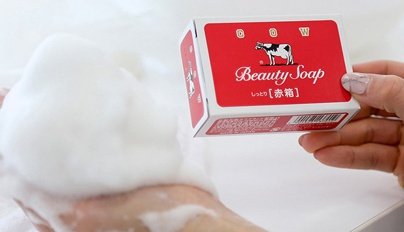 Xà phòng sữa bò dưỡng ẩm COW