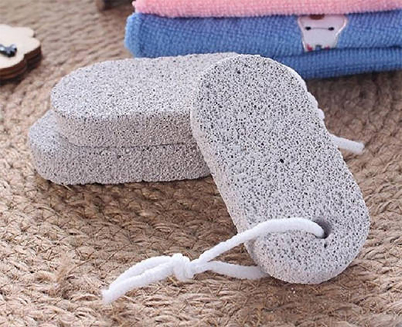 Đá chà gót chân hình ovan MAKOTO