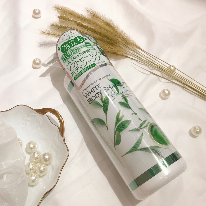 Sữa tắm trắng da Manis NEXANS