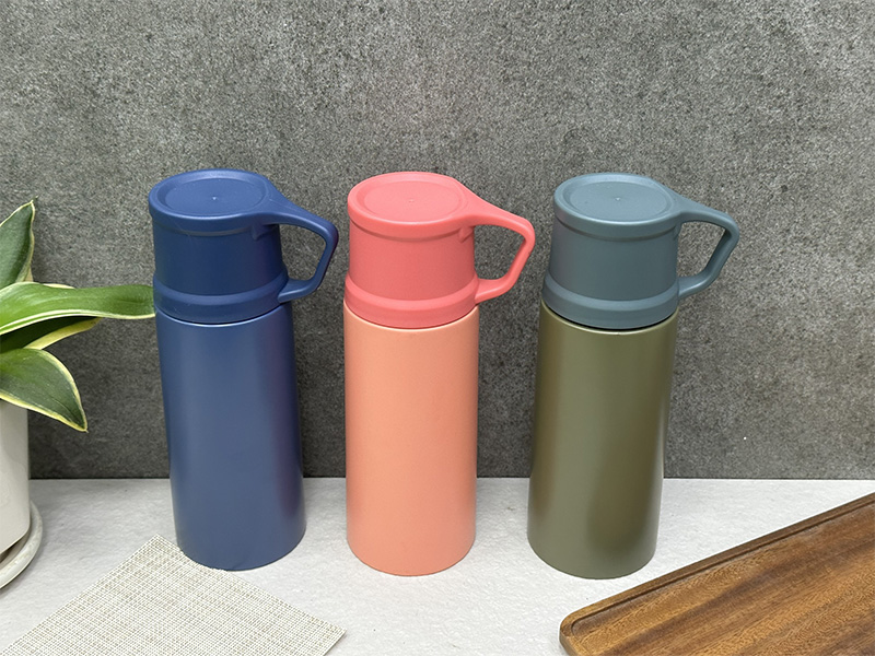 Bình giữ nhiệt cao cấp kèm cốc 350ml Yoshiyama