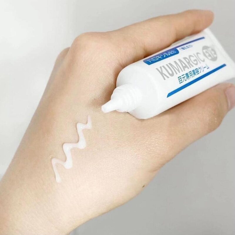 Kem trị thâm quầng mắt và bọng mắt HADARIKI